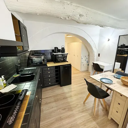 Apartment Nid Douillet Climatise A 200m De La Meze